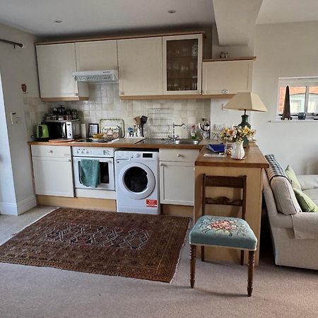 Cottage Barn Conversion On Working Farm ウスター エクステリア 写真