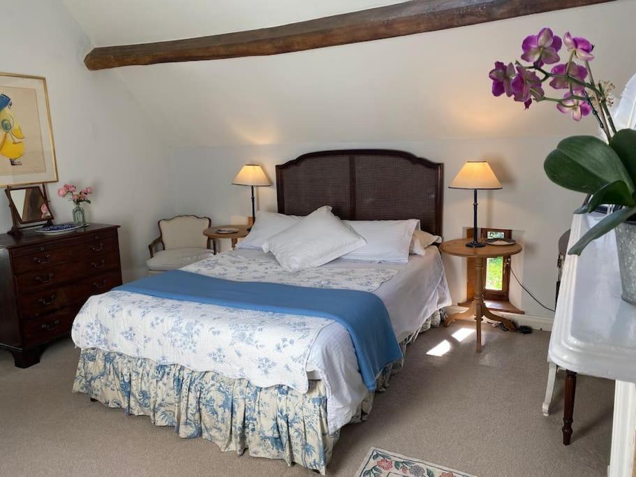 Cottage Barn Conversion On Working Farm ウスター エクステリア 写真